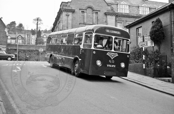 Pontypridd 83 (976 HTX) Crossbrook Street 1960s John Kaye (David Everett) DJE_07_10
