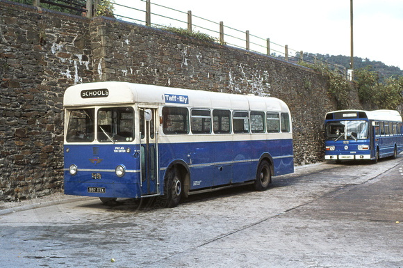 Taff-Ely 89 (997 TTX) Pontypridd Bus Station 26-Sep-1978 Geoff Gould W6154