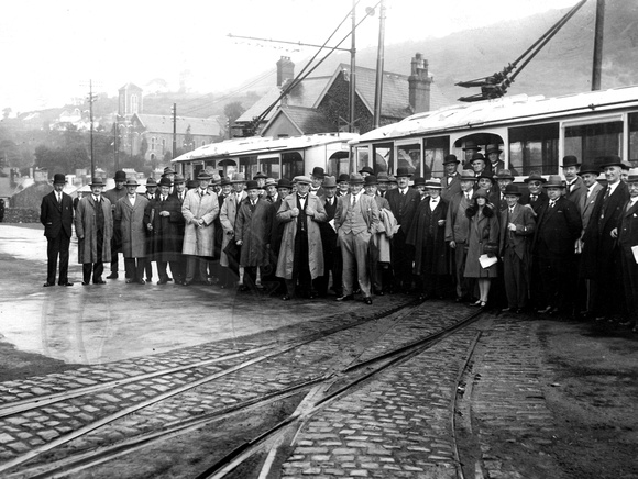 41811D Pontypridd TB and dignitaries